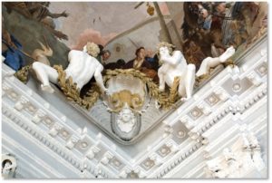 Prince-Bishop's Residenz, Wurzburg, Giovanni Battista Tiepelo, Antonio Bossi, stucco figures