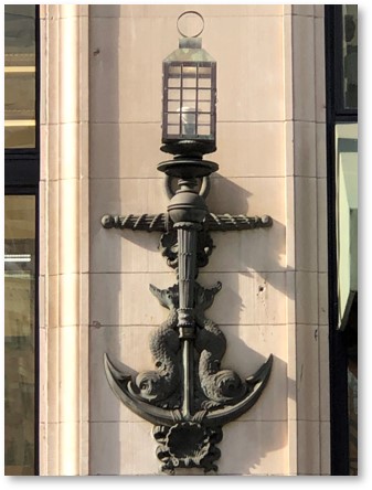 Lantern Bracket, anchor, Cunard Building, State Street, Boston