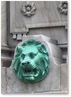 Johnson Gate, Fenway, bronze lion, Westland Avenue, Boston, lion hunt