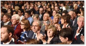 Clinton v Trump Presidential Debate, Audience Clapping